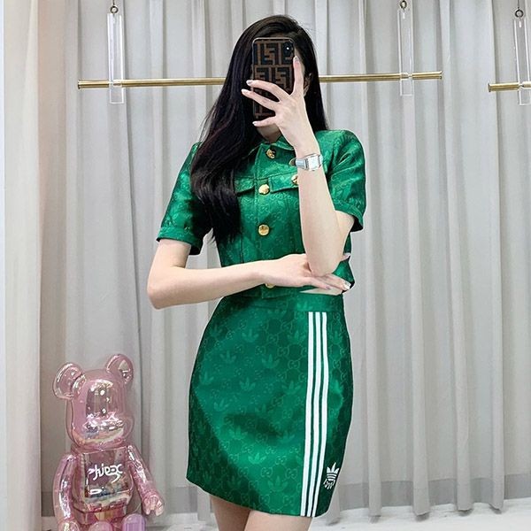 Free shipping Adidas x Gucci top and bottom set replica guf94726 Free shipping Adidas x Gucci top and bottom set replica guf94726