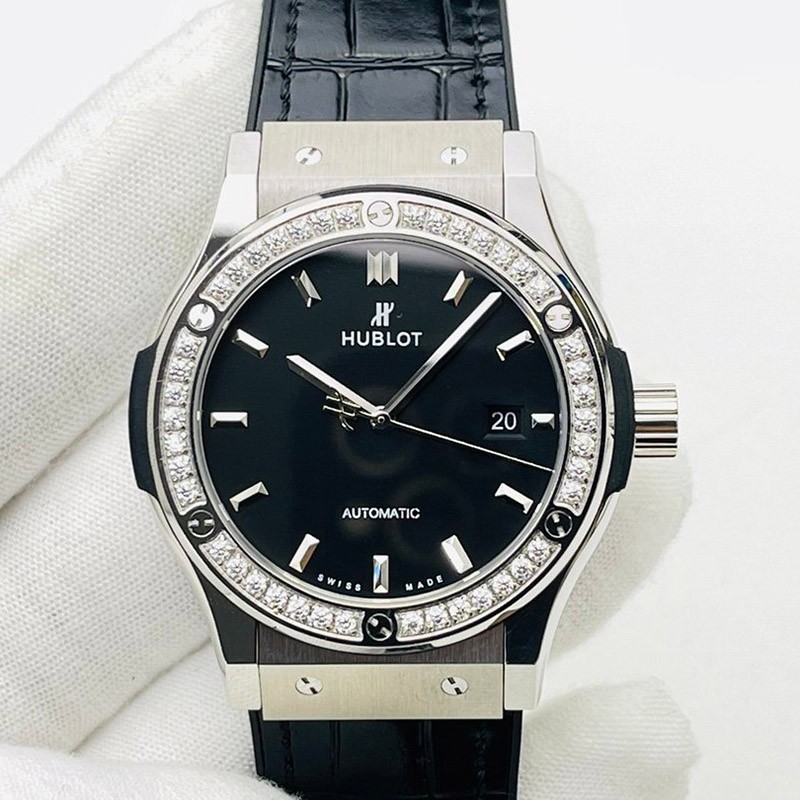 Free shipping Hublot watch replica Classic Fusion titanium diamond huv56264