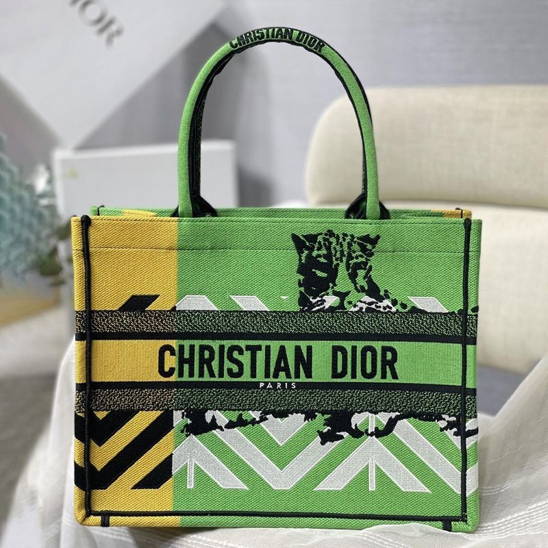 22 New Dior La Force Embroidery Book Tote Bag Replica Large deu56733