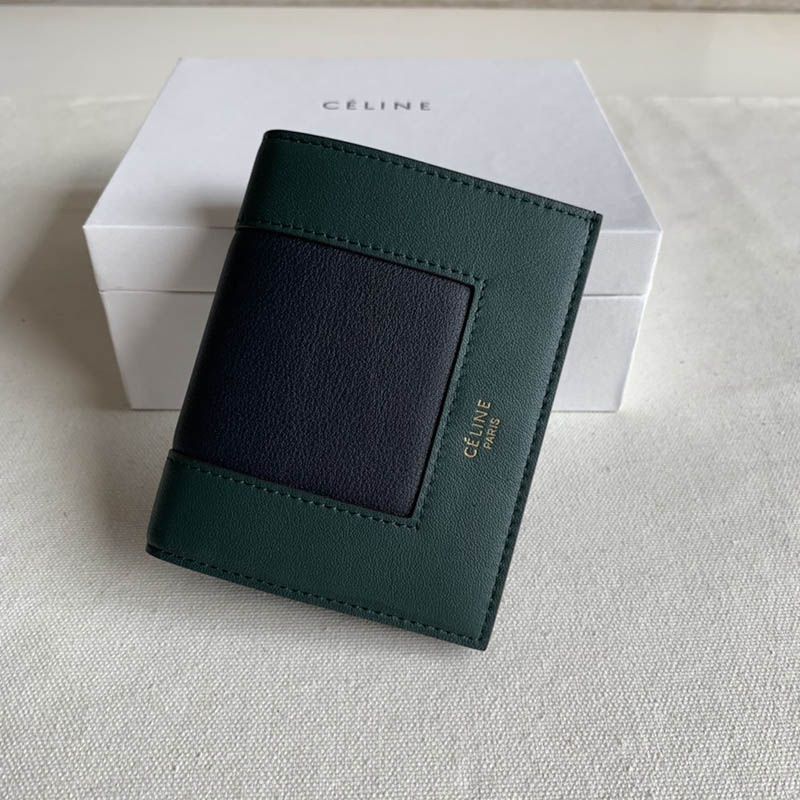 Very popular! ☆Celine☆Compact folding wallet copy Ceq59431