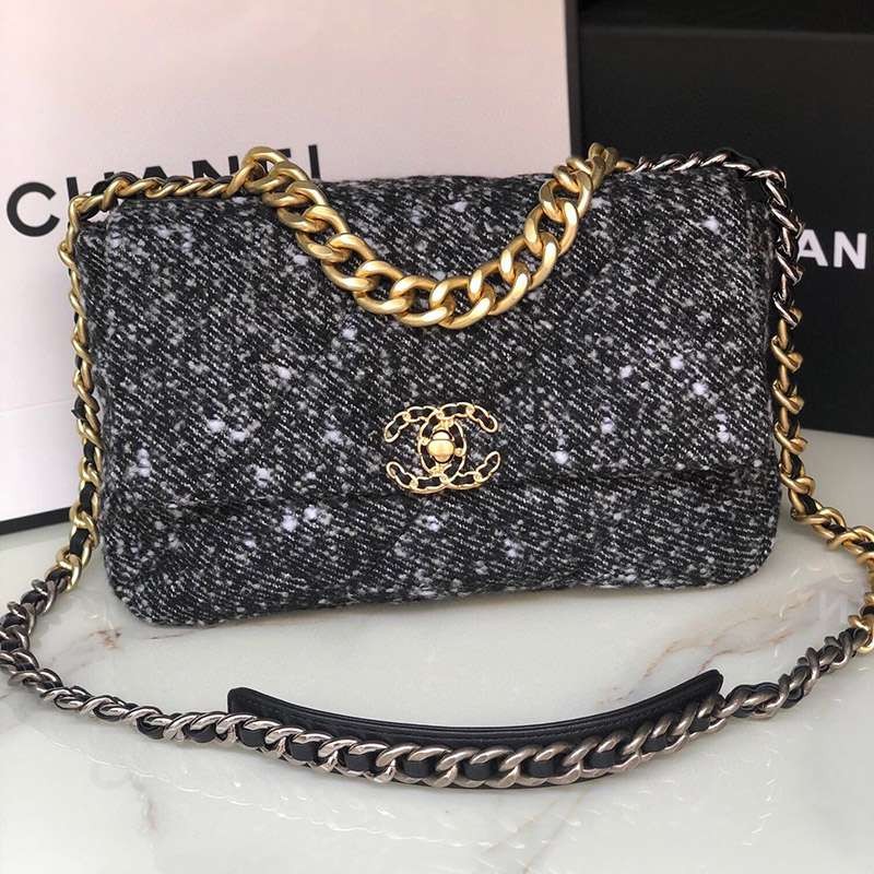 Very popular! Chanel chain shoulder bag replica shx62307 Very popular! Chanel chain shoulder bag replica shx62307