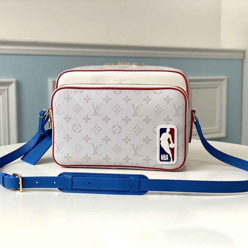 [Free Shipping] Louis Vuitton x NBA Collaboration NIL Messenger Replica Shoulder Bag ★ White Monogram M85141