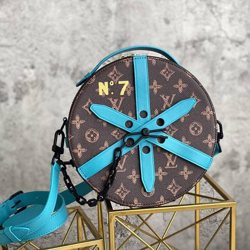 ☆Super popular☆Louis Vuitton Wheel Box replica shoulder bag vuq01437