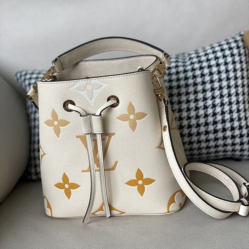 Rare ★ 21SS New Louis Vuitton NeoNoe BB Copy Shoulder Bag ★ Monogram Cream M45716
