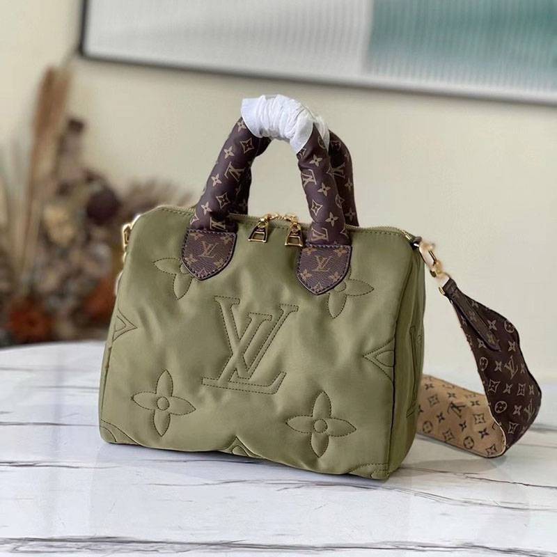 Rare color Louis Vuitton copy Speedy Bandouliere 25 shoulder bag Monogram canvas M59009 Rare color Louis Vuitton copy Speedy Bandouliere 25 shoulder bag Monogram canvas M59009