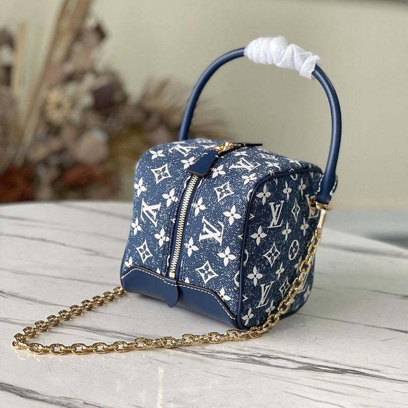 Hard to find Louis Vuitton replica square bag handbag denim chain M59611