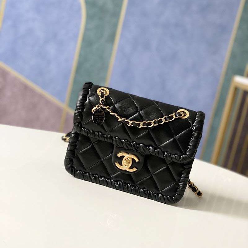 21-22AW Cute Chanel Mini Flap Bag Replica AS6075