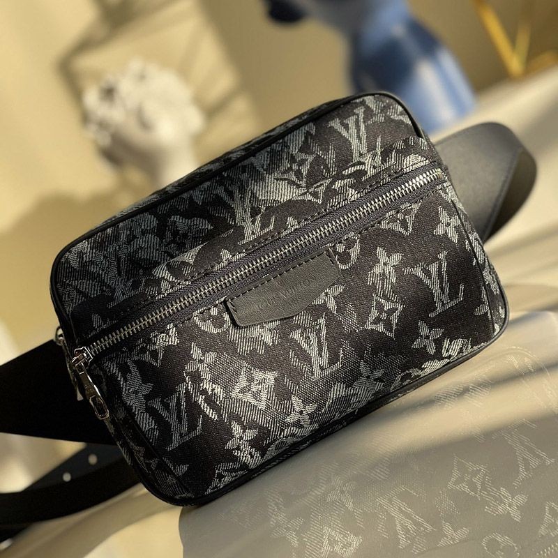 21SS Louis Vuitton Bag Bumbag Outdoor Replica M57281 21SS Louis Vuitton Bag Bumbag Outdoor Replica M57281