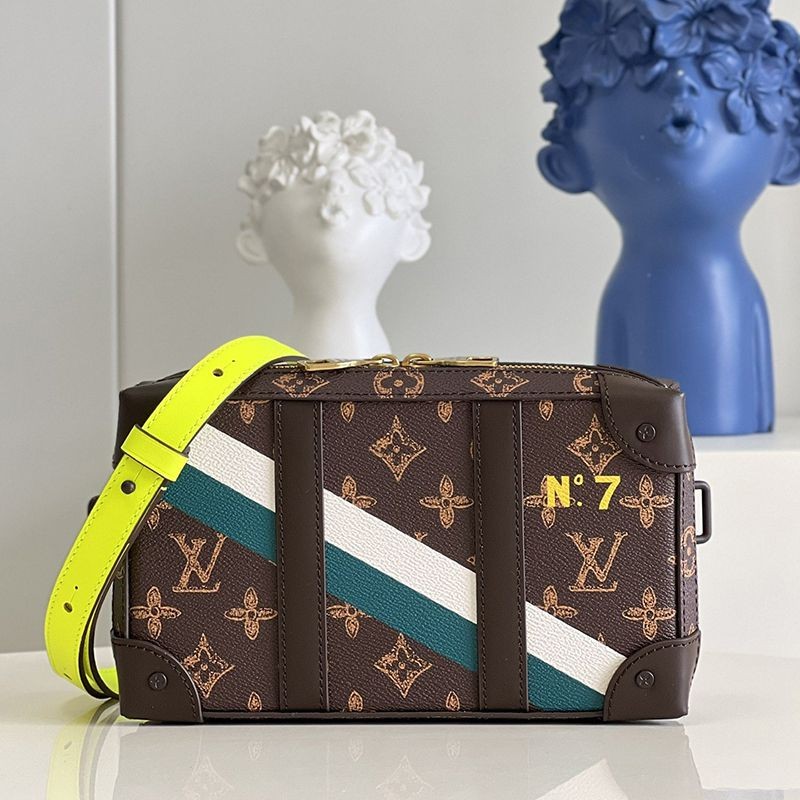 Very popular!! New color? Louis Vuitton shoulder bag replica soft trunk wallet M81246 Very popular!! New color? Louis Vuitton shoulder bag replica soft trunk wallet M81246