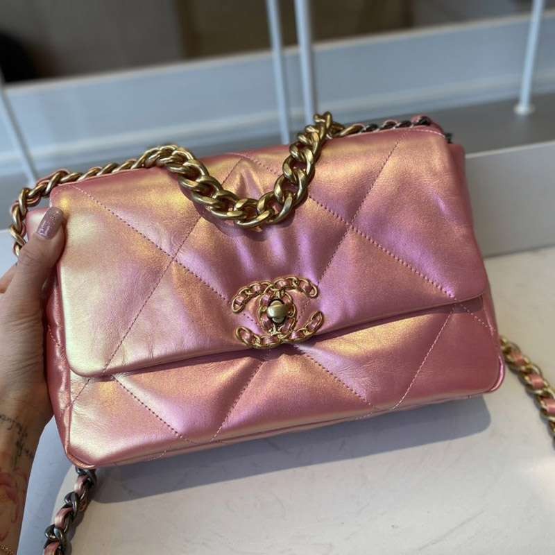 Super popular Chanel chain shoulder bag replica shs52304