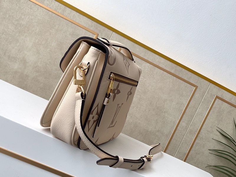 Very popular all over the world? Louis Vuitton Pochette Metis MM fake bag ★ 2way bicolor monogram beige M45596