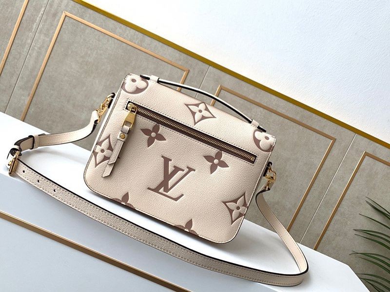 Very popular all over the world? Louis Vuitton Pochette Metis MM fake bag ★ 2way bicolor monogram beige M45596