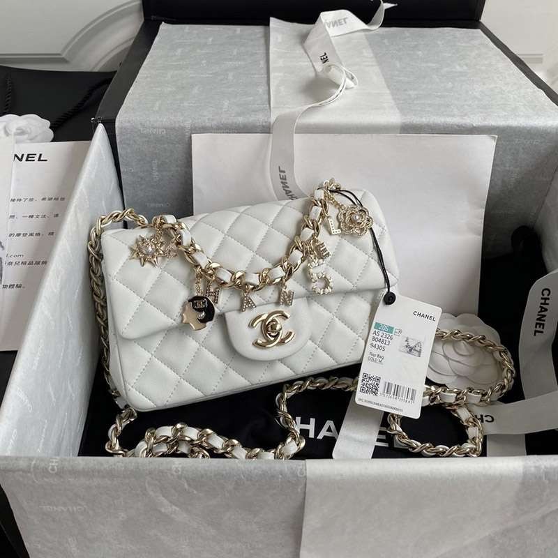 High quality??Chanel chain shoulder bag fake Matelasse shq65530