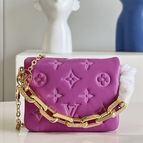 Very popular! Louis Vuitton Coussin Belt Bag Replica Shoulder Bag M81125 Very popular! Louis Vuitton Coussin Belt Bag Replica Shoulder Bag M81125