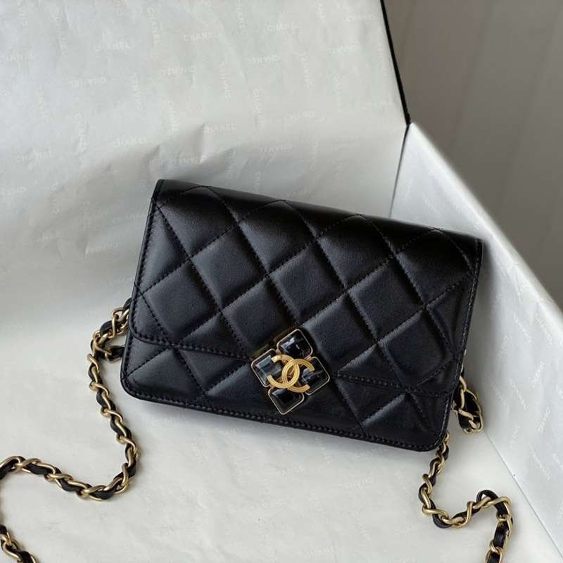 Popular Chanel Chain Shoulder Bag Replica shg05989