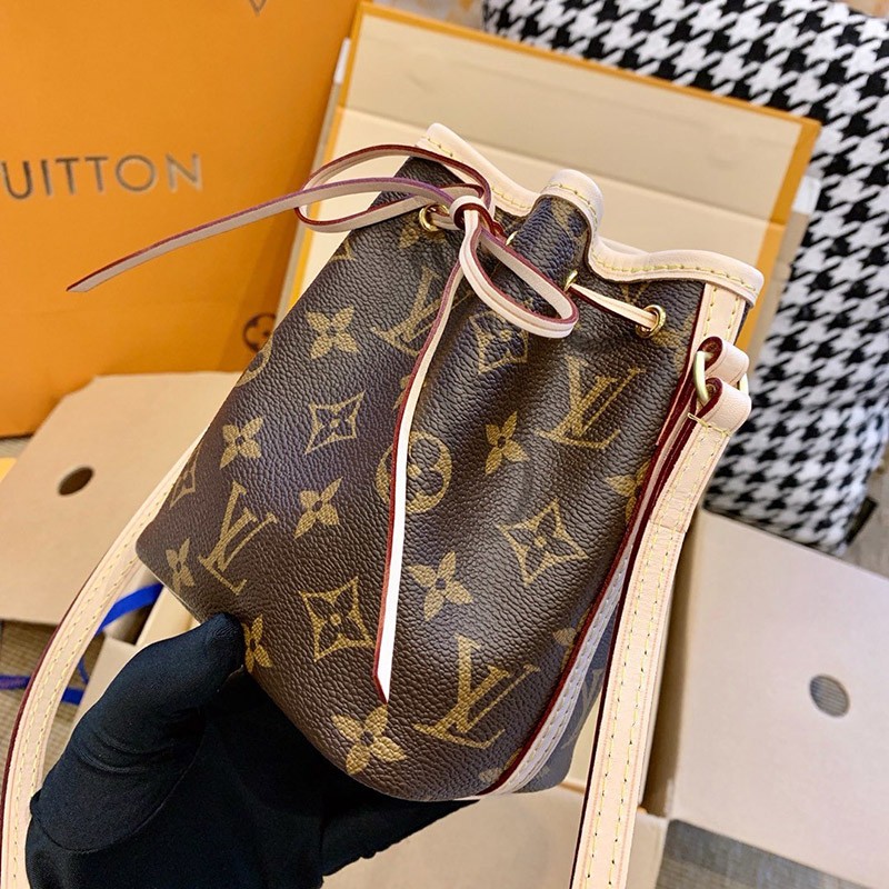 New Spring Louis Vuitton Bucket Bag Replica NeoNoe Fake Monogram vuz57918