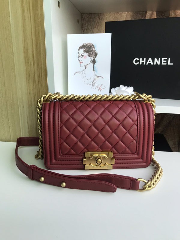 Want it? Super limited edition? Chanel Matelasse Boy Chanel shoulder bag copy shp92289