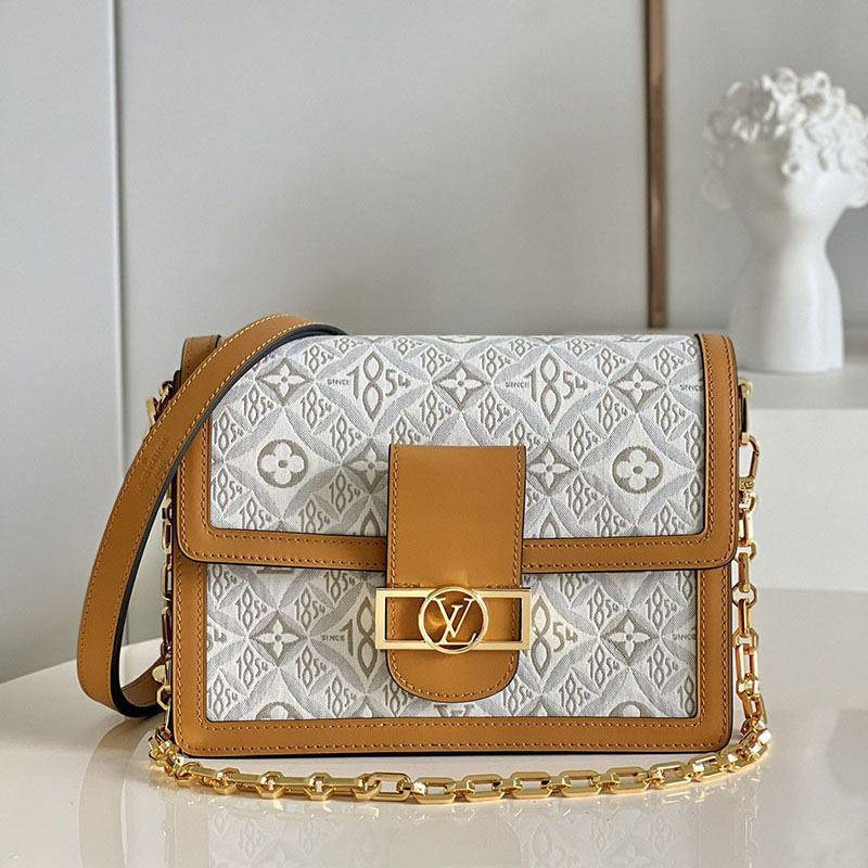 New Spring Louis Vuitton Dauphine Shoulder Bag Replica Monogram vuy15202
