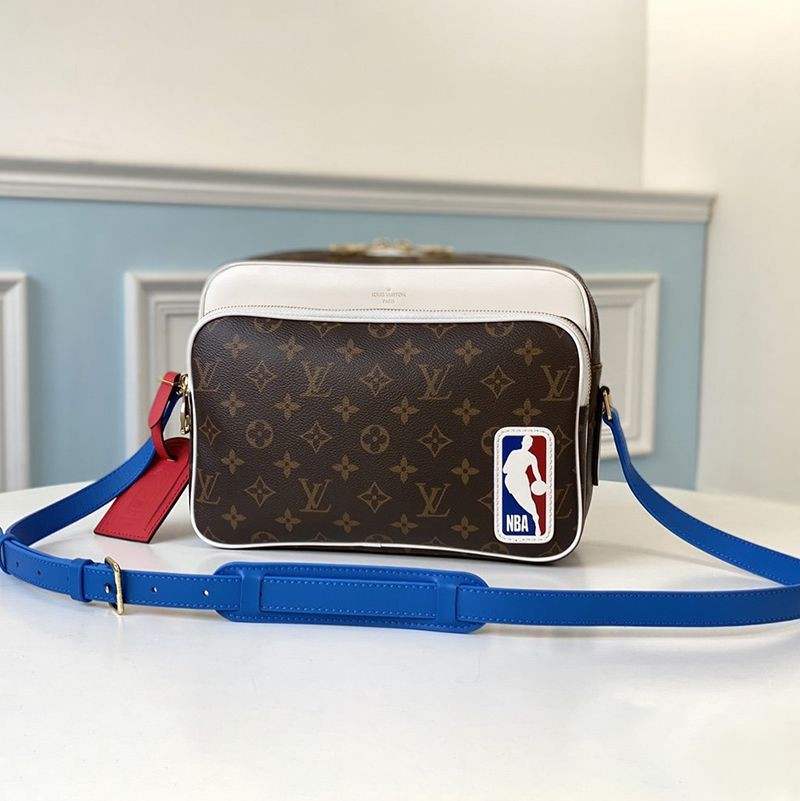 Rare color Louis Vuitton x NBA collaboration NIL messenger fake shoulder bag ★ Monogram M85143