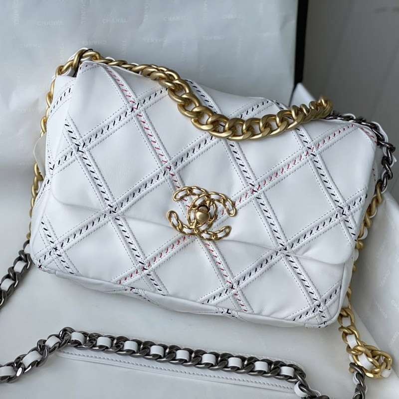 Cute Chanel chain shoulder bag AS1160 copy for a stylish look? shi80102 Cute Chanel chain shoulder bag AS1160 copy for a stylish look? shi80102