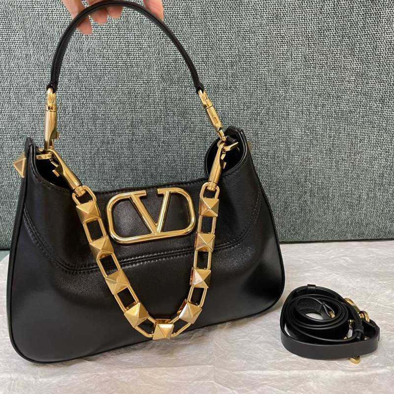 Rare and high quality???Valentino Stud Sign Shoulder Bag Replica New Release Vui59809