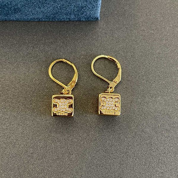 Rare color Celine Triomphe Cube Earrings Replica 46Y876BZI35OR Rare color Celine Triomphe Cube Earrings Replica 46Y876BZI35OR