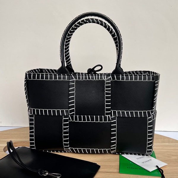 Very popular: Bottega Veneta ARCO Tote replica ARCO TOTE bom56825 Very popular: Bottega Veneta ARCO Tote replica ARCO TOTE bom56825