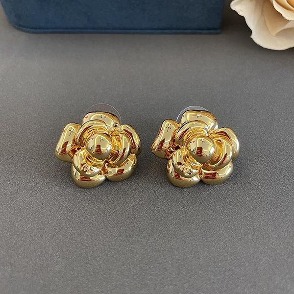 Very popular! Chanel earrings replica metal & lambskin cc camellia shx78192