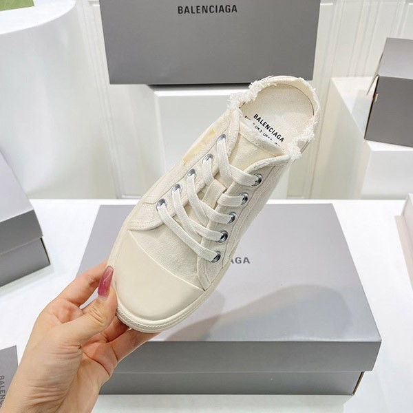Classic Balenciaga PARIS sneakers, fake mules, white bab10527 Classic Balenciaga PARIS sneakers, fake mules, white bab10527
