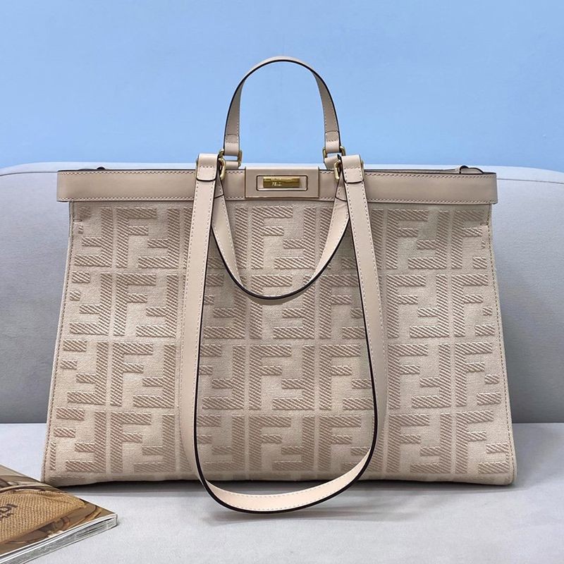 No.1 Popular Fendi Peekaboo X Tote Replica FF Wool Bag fet52350