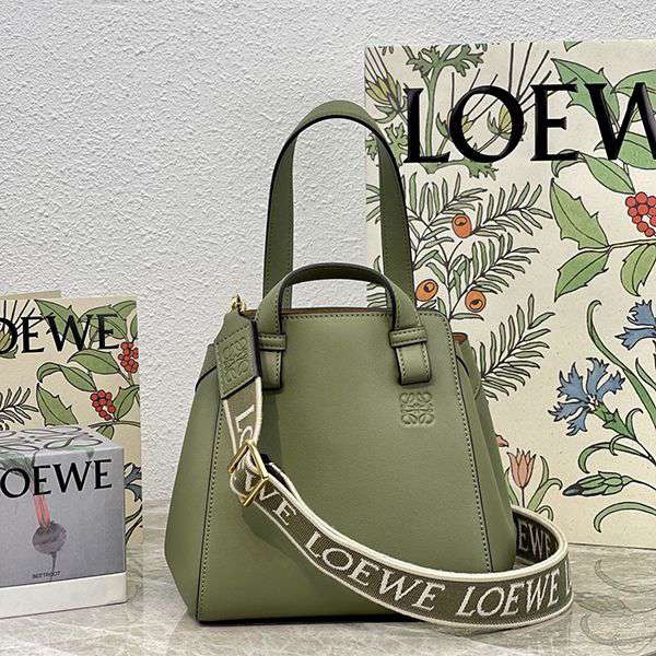 New limited edition Loewe Hammock replica Nugget with shoulder strap lom87072
