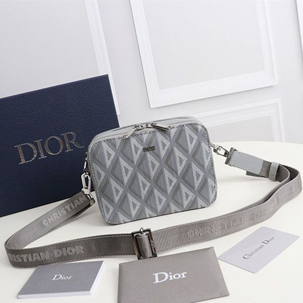 Dior CD Diamond Canvas Replica Messenger Pouch det67340