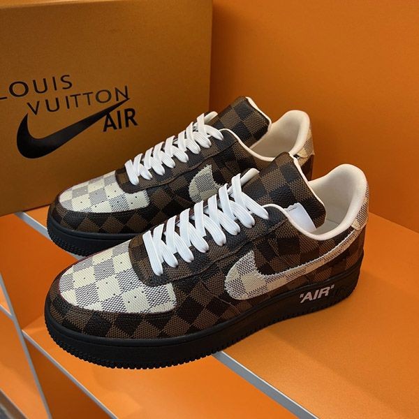Louis Vuitton x Nike Air Force 1 Collaboration Low Top Sneakers vuo98411, Sold Out
