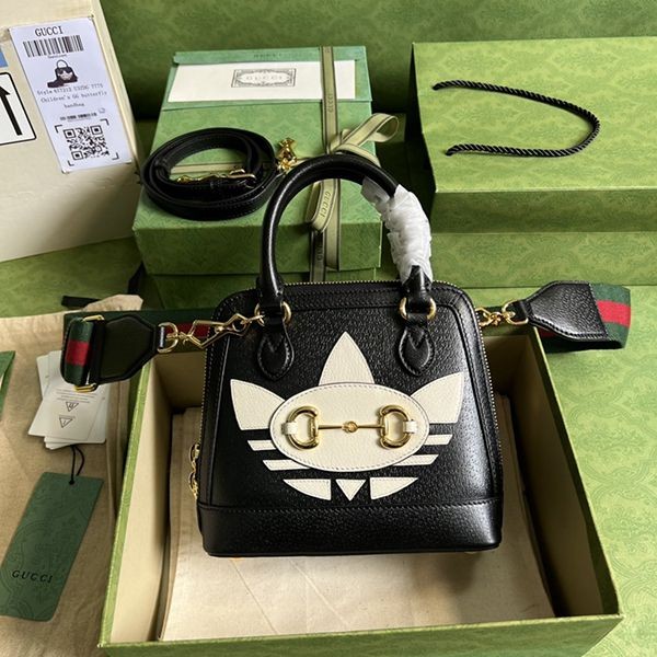 Hot Topic Collaboration Adidas x Gucci Replica Horsebit 1955 Mini Bag 677212U3ZDG8726 677212U3ZDG8726 Hot Topic Collaboration Adidas x Gucci Replica Horsebit 1955 Mini Bag 677212U3ZDG8726 677212U3ZDG8726