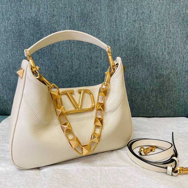 Very popular! Cute Valentino Studded Sign Shoulder Bag Replica Vua88852