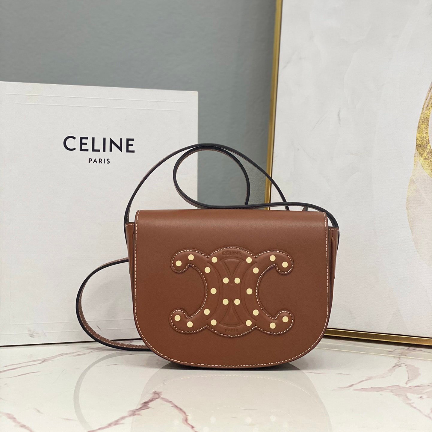 Celine Folco Cuir Triomphe Shoulder Bag Not Available in Japan 198263DU9 Celine Folco Cuir Triomphe Shoulder Bag Not Available in Japan 198263DU9