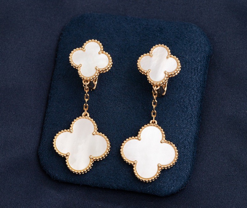 Rare Van Cleef & Arpels Magic Alhambra Earrings/Pierced Earrings 2 vad24336
