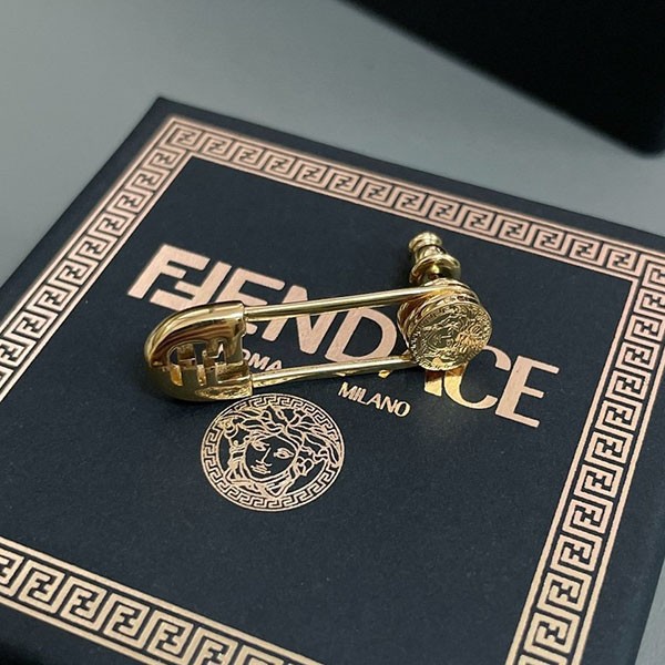 Competition Fendi x Versace Fendace Gold Color Earrings Fake feh20310