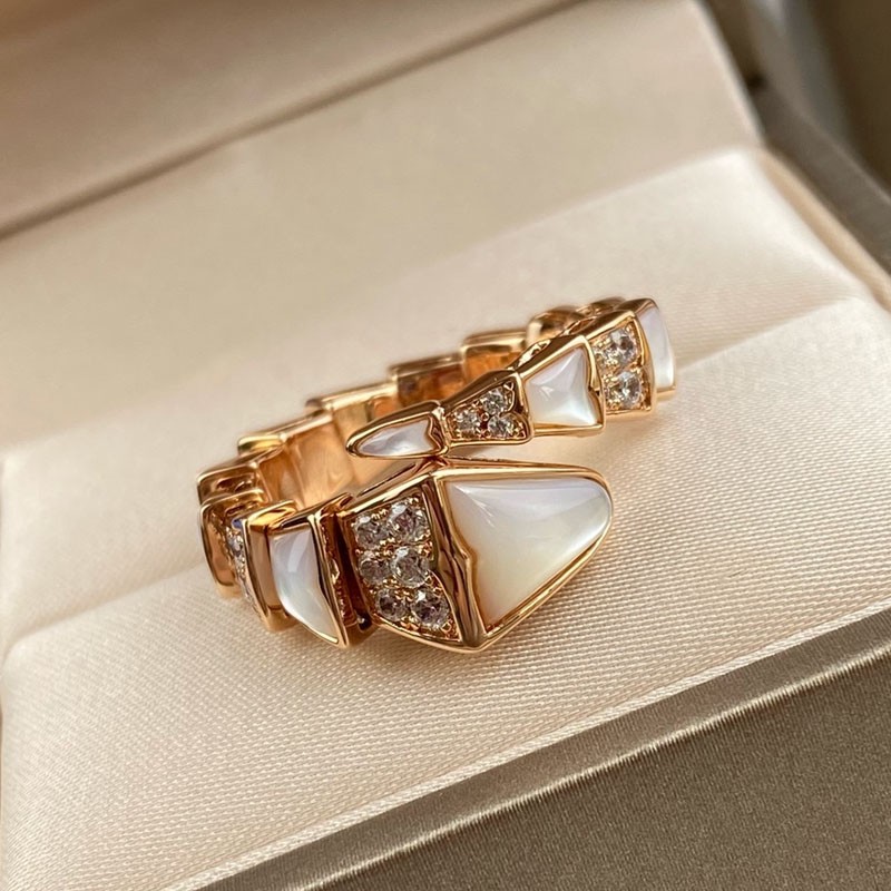 Rare, first come first served? Bulgari Serpenti Ring Replica Buv13601