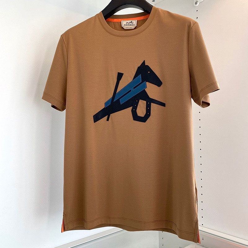 Rapidly Growing in Popularity [HERMES] Leather Patch Logo Cotton T-Shirt Parody eru71014