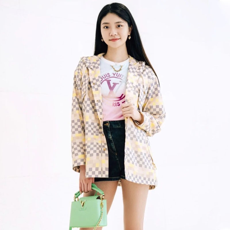 Cool and cute? Louis Vuitton hoodie copy gray Damier vuu54548