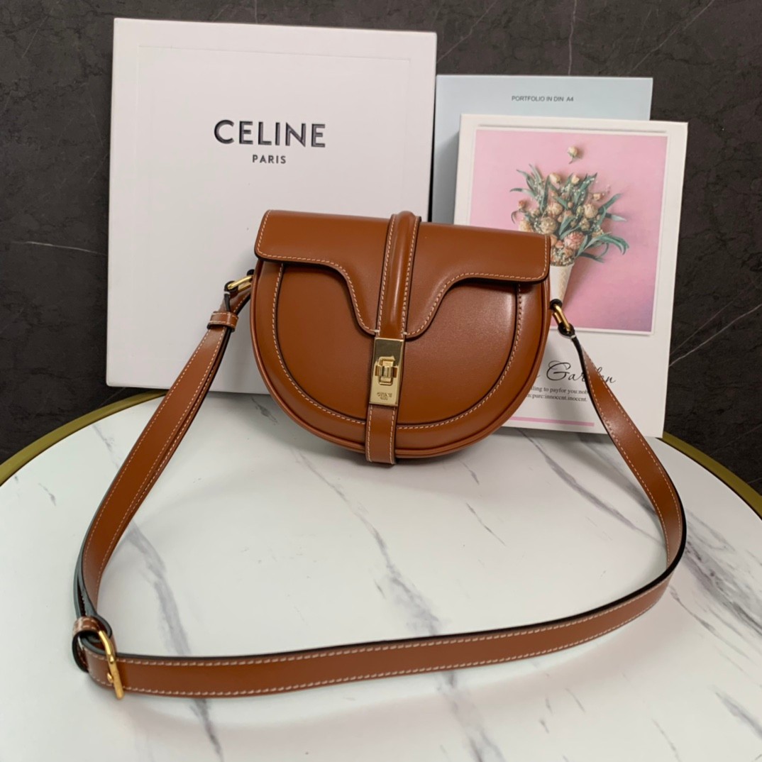 Lisa's favorite! Celine Small Buzzas 16 (Celine) replica bag 188013BO204LU Lisa's favorite! Celine Small Buzzas 16 (Celine) replica bag 188013BO204LU