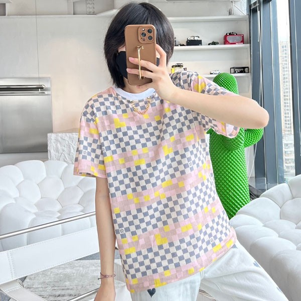 No.1 Popularity? Louis Vuitton T-shirt replica Demier short sleeve pixel checkerboard 1A9XPQ No.1 Popularity? Louis Vuitton T-shirt replica Demier short sleeve pixel checkerboard 1A9XPQ