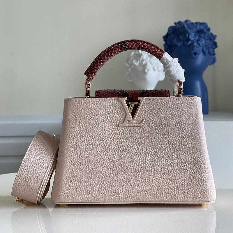 New Louis Vuitton Capucines Replica ★ Taurillon Leather N80013