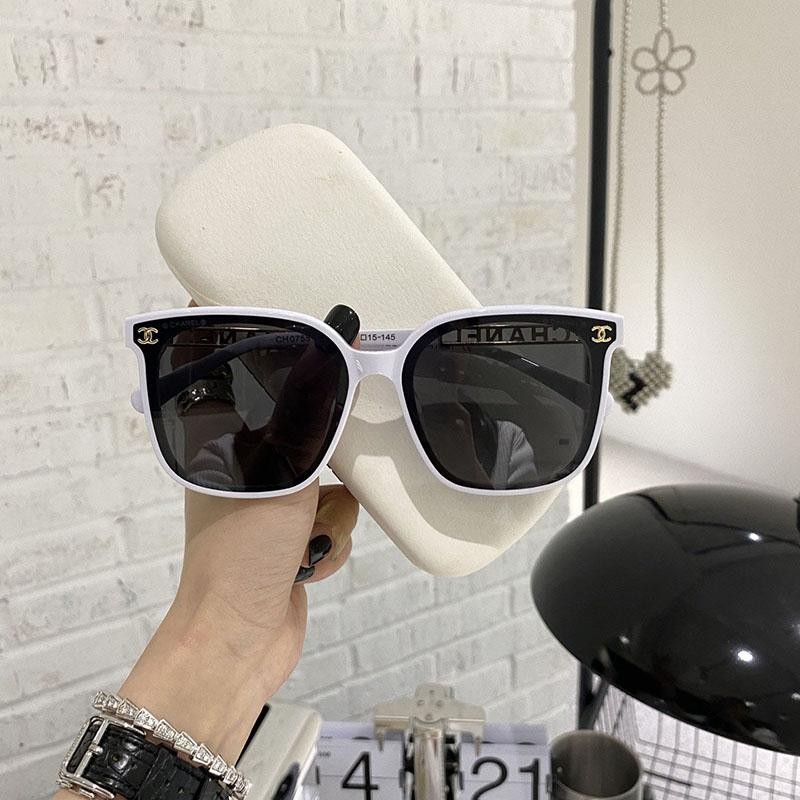 No.1 Popular Chanel Fake Square Shape Sunglasses shb61965