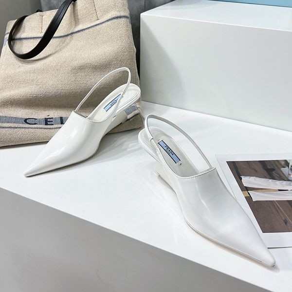 Popularity is rising [PRADA] Logo Plex Sandals Replica Leather puq24410