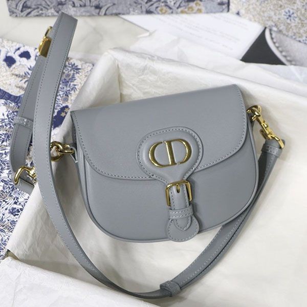 Eye-catching color [Dior] ★Unstocked colors available★ Dior BOBBY calfskin replica Small dej86851