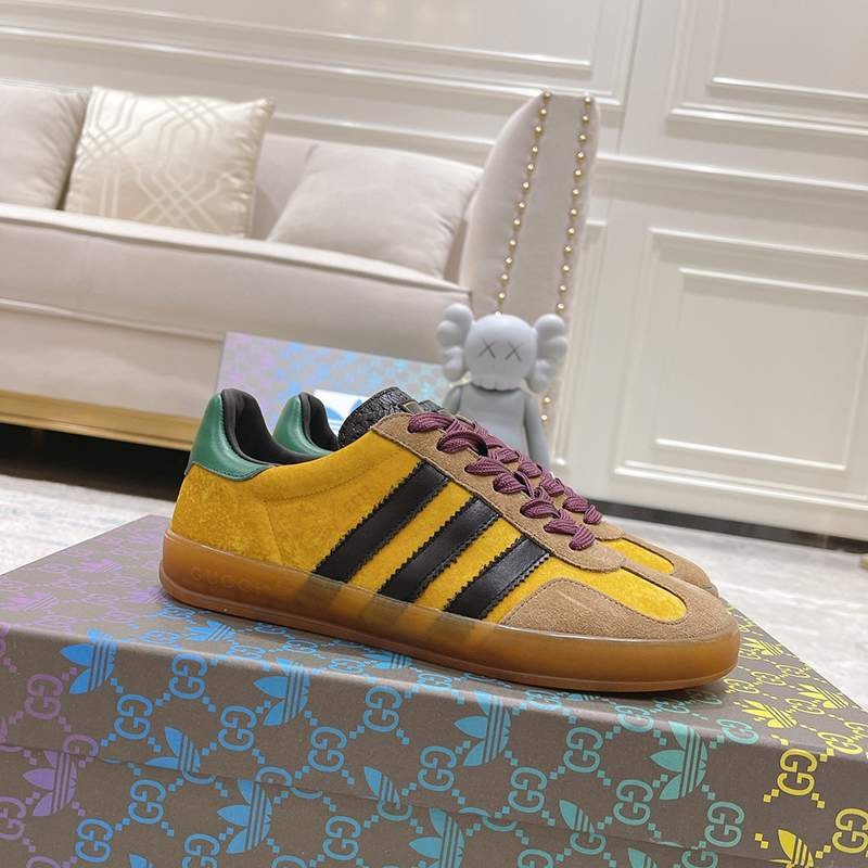 A hot collaboration! Gucci and Adidas sneakers replica, high quality gum56354 A hot collaboration! Gucci and Adidas sneakers replica, high quality gum56354