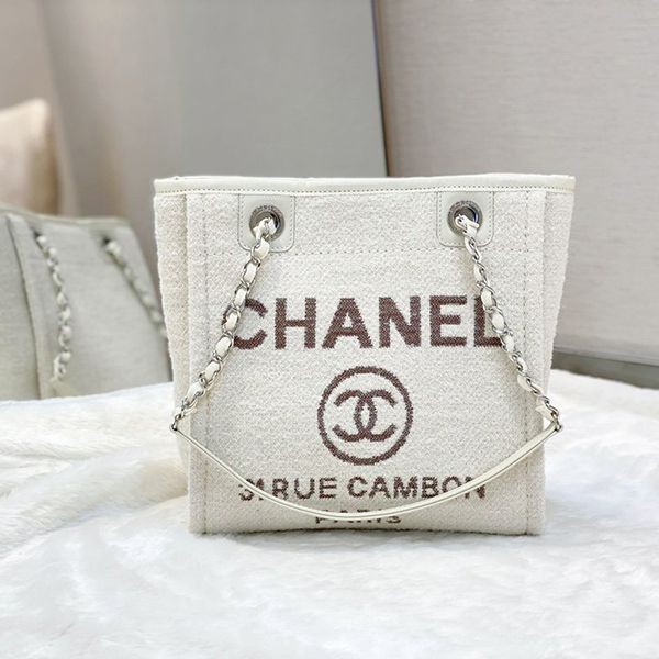 New eye-catching color * Chanel Deauville shopping bag replica shn72806