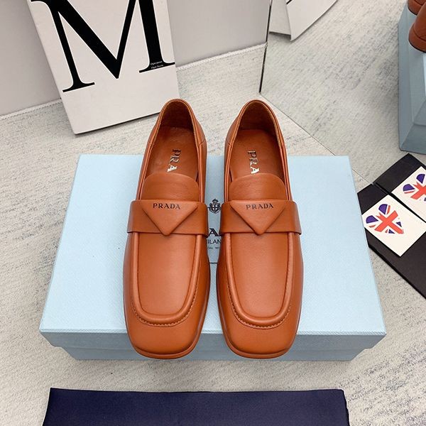 New Spring Collection Prada Driving Shoes Replica puc49801